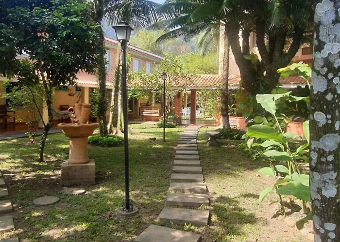 Suítes Quintal de Lázaro 2